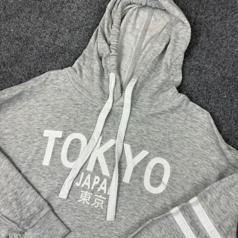 Forever 21 Tokyo Japan Graphic Hoodie Gray Striped Sleeve Pullover Large